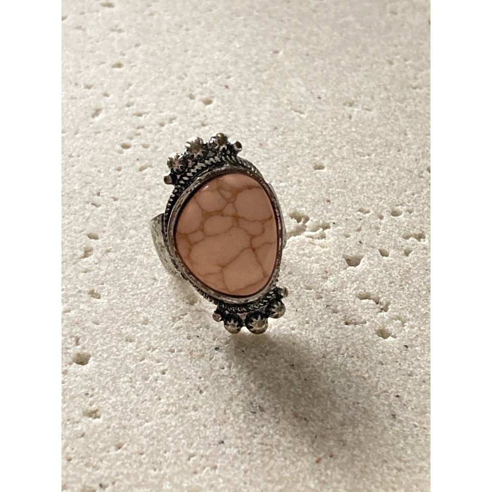 Boho Southwestern Ring Size 7 Pink Marbled‎ Stone Oval Statement Silver Tone